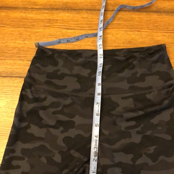 Danskin Size M/M/M leggings Yoga Dance Workout Outdoors pants gray camouflage - Picture 8 of 10